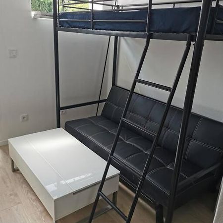 Location Studio A Courte Duree Корбей-Эссон Экстерьер фото